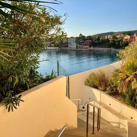 Appartement Coup De Coeur Centre Village Et Plage Climatise 3 Etoiles Terra Cigala 邦多勒 外观 照片